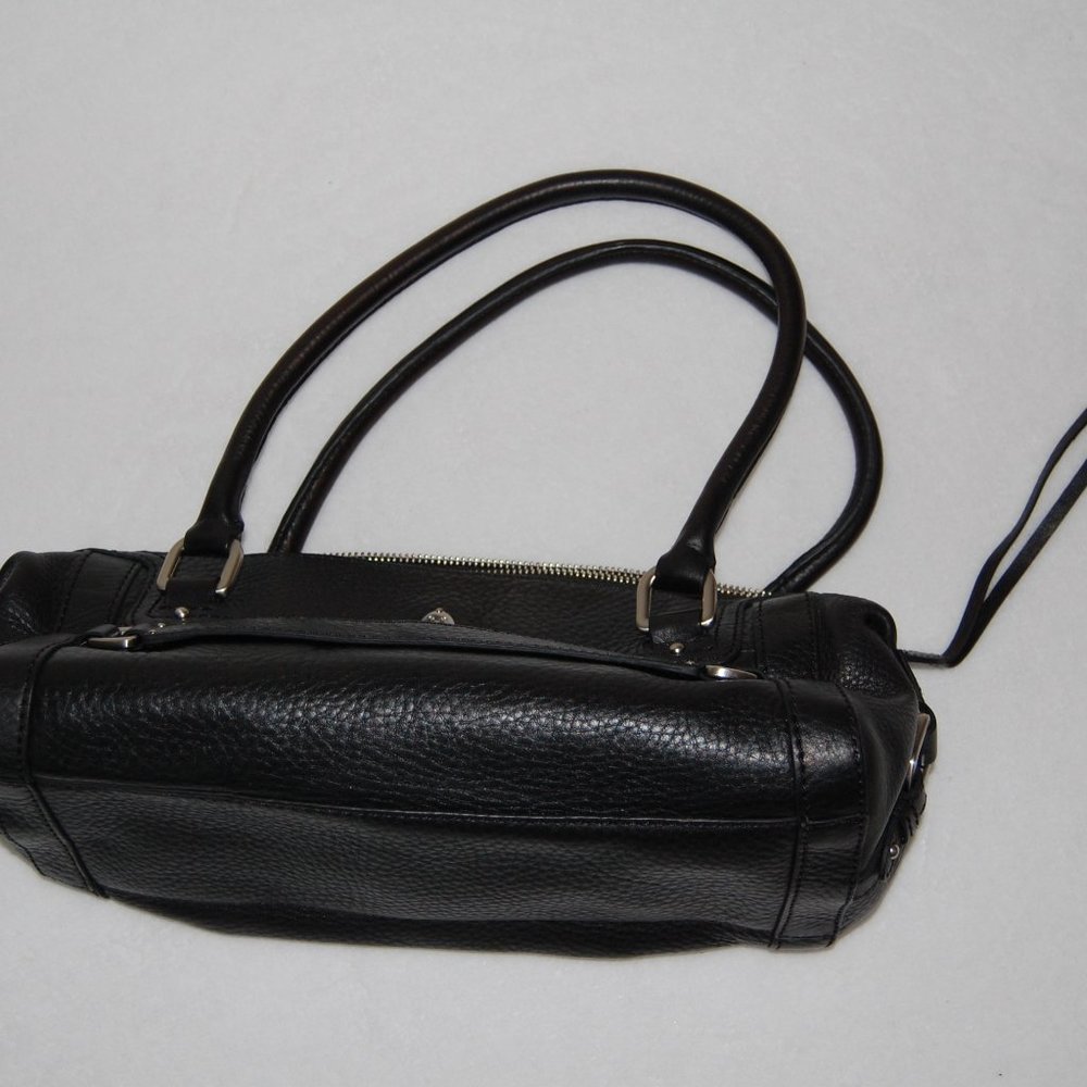 NWOT Cole Haan Black Pebble Leather Barrel Bag - Picture 8 of 9